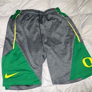 Nike Drifit Oregon Ducks Shorts 💛